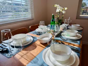 Premium Comfort • Backyard • BBQ • Parking • W/D - Image 3