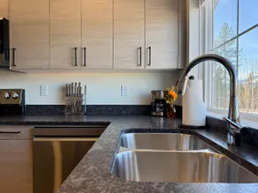 Homestead Village - Two Bedroom Condo Ground Floor - Image 3