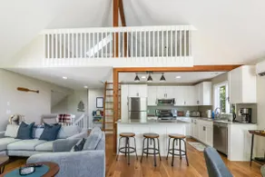 Stay on the Fairway – Spacious Home - Image 3
