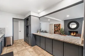 8BR Home | 7 mins SNU, Sleeps 14 - Image 3