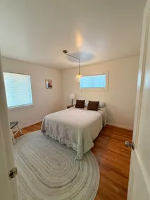 Cottage-core tranquility - Image 4