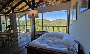 Beautiful view + heated pool in Campos do Jordão - Image 4