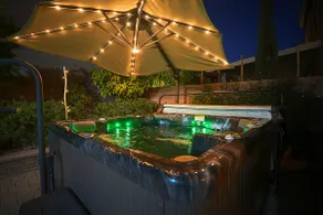 Guest House | Spa & Patio |Near Strip & Airport - Image 5