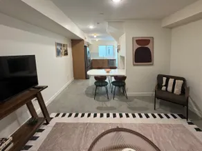 4BR/3BA new built Townhome - Image 3