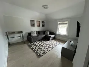 Private Upper Unit in Kitchener - Image 1