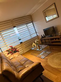 Modern 2-bedroom/2-bathroom apartment with parking - Image 5