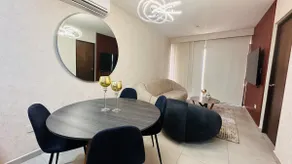 Pool-front apartment - Image 2