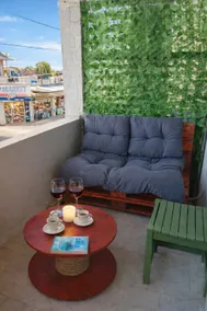 Riviera Canal D'Amour Cozy Apartment - Image 2