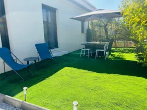 Modern 2-bedroom house + private garden + parking - Image 5
