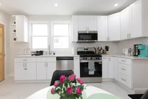Cozy 3BR Stay in Stamford & Near Old Greenwich - Image 3