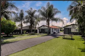 Luxurious ”2 in 1” Oasis | Yards - Events - HotTub - Image 2