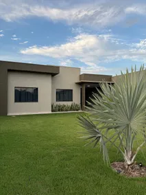 Fully equipped house with large garden near Foz do Iguaçu - Image 2