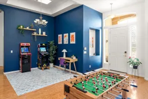 Sleeps 10 | Mins to DT Chandler/Gilbert | Pool - Image 4