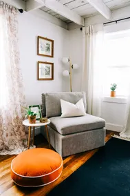 Little White House - Image 2