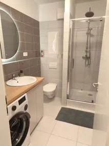 modern apartment - Image 3