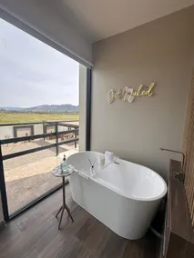 House of Gémini with private jacussy - Image 4