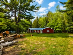 A Peaceful Escape for Outdoor Enthusiasts - Image 5