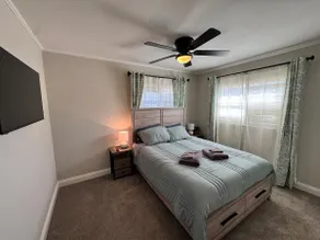 Robinhood’s 2 Bed, Pet Friendly Hideout near DT - Image 5
