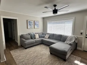 Robinhood’s 2 Bed, Pet Friendly Hideout near DT - Image 2