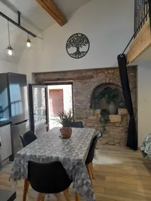 studio by the river - Image 2