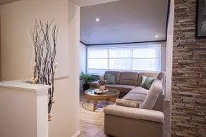 Spacious 3BR apartment - Port & Old Town Walk - Image 2