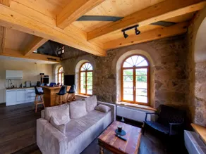 Bright loft flat with own sauna and two fireplaces - Image 4