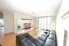 Spacious 3 bedroom apt lift access near Parramatta - Image 2