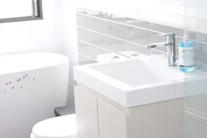 Spacious 3 bedroom apt lift access near Parramatta - Image 3