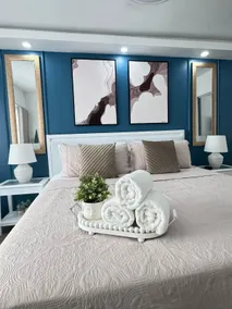 Luxury and Comfort Steps from the Beach - Image 2