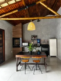 Casa Tigê, the 7-bedroom studio house - Image 4