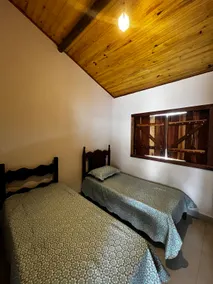 Casa Tigê, the 7-bedroom studio house - Image 5