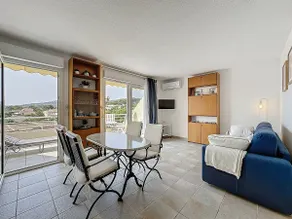 Saint-Aygulf Sea View Apartment - Image 2