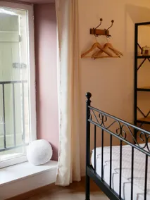Charming and bright apartment in Champagne - Image 5