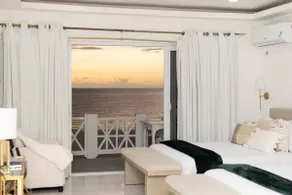 Tropical Treasure: w/Pool + Sea Cliffs - Image 4
