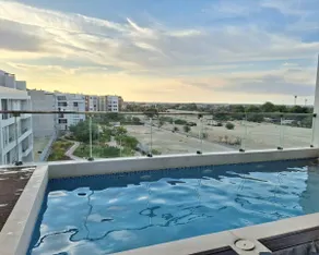 Cozy and exclusive for work, rest / pool. - Image 5