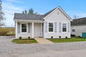 Creekside Stay | Peaceful Cottage | Elkhorn - Image 2