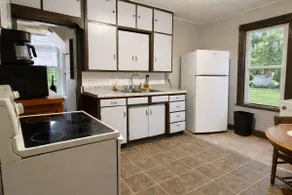Kandi Dandy House - Image 4