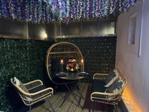 Flowery and modern apartment with terrace - Image 4
