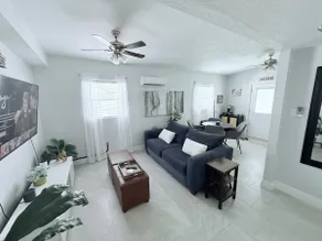 Tampa Hub - Near Downtown, Airport & more #2 - Image 3