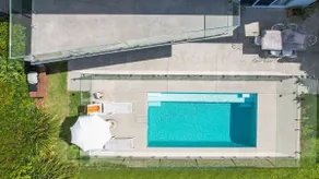 Stunning Ocean Views and Pool - Image 4