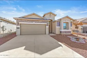 Charming Westside Location - Image 2