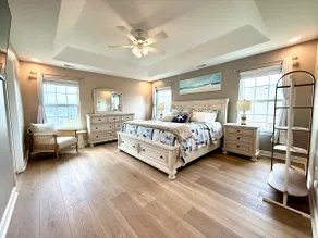 Cozy Coastal Retreat Near Beach/ Bay & Trails - Image 3
