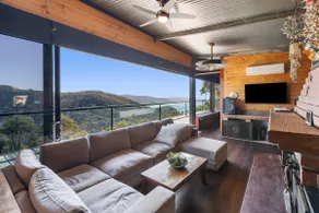 Big Hill Rustic Retreat - Image 5