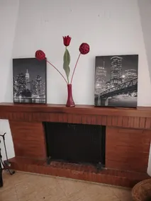 Laura's apartment - Image 3