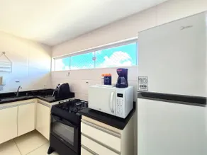 Pet-friendly apartment with balcony + STREET VIEW, TV and 2 bedrooms! - Image 3
