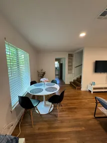 Modern Condo close to Bishop Arts and Downtown! - Image 3