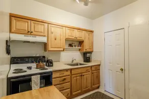 Quaint Quarters | Mother-in-Law Suite in SLC - Image 4