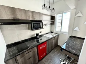 An apartment on the top floor - Image 3