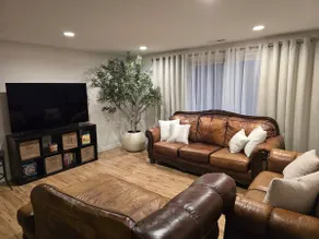 Home in Anacortes - Image 4