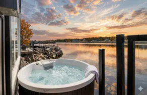 Waterfront Hot Tub Huge Deck Sun Set HOOKd 7 2bd - Image 4